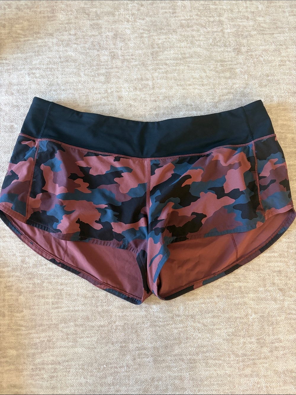 Lululemon Shorts Size 10
